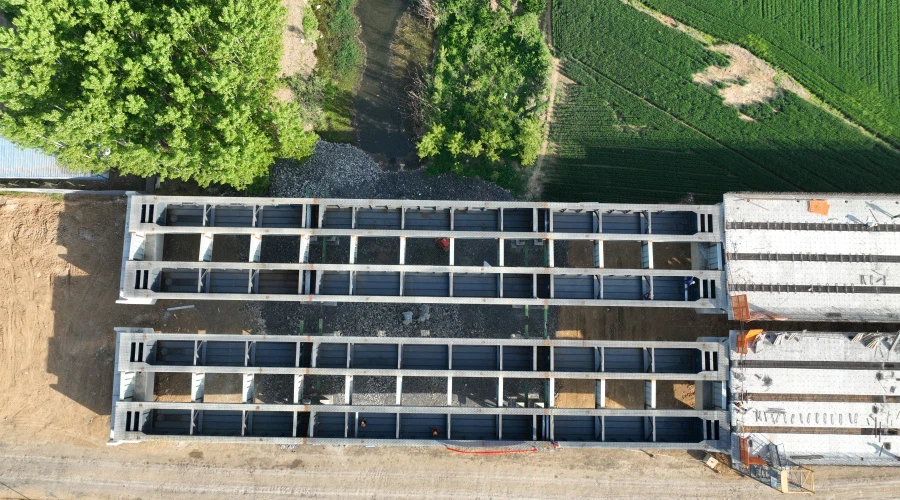 Extra Large Truss Bridge